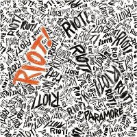 paramore-riot.jpg
